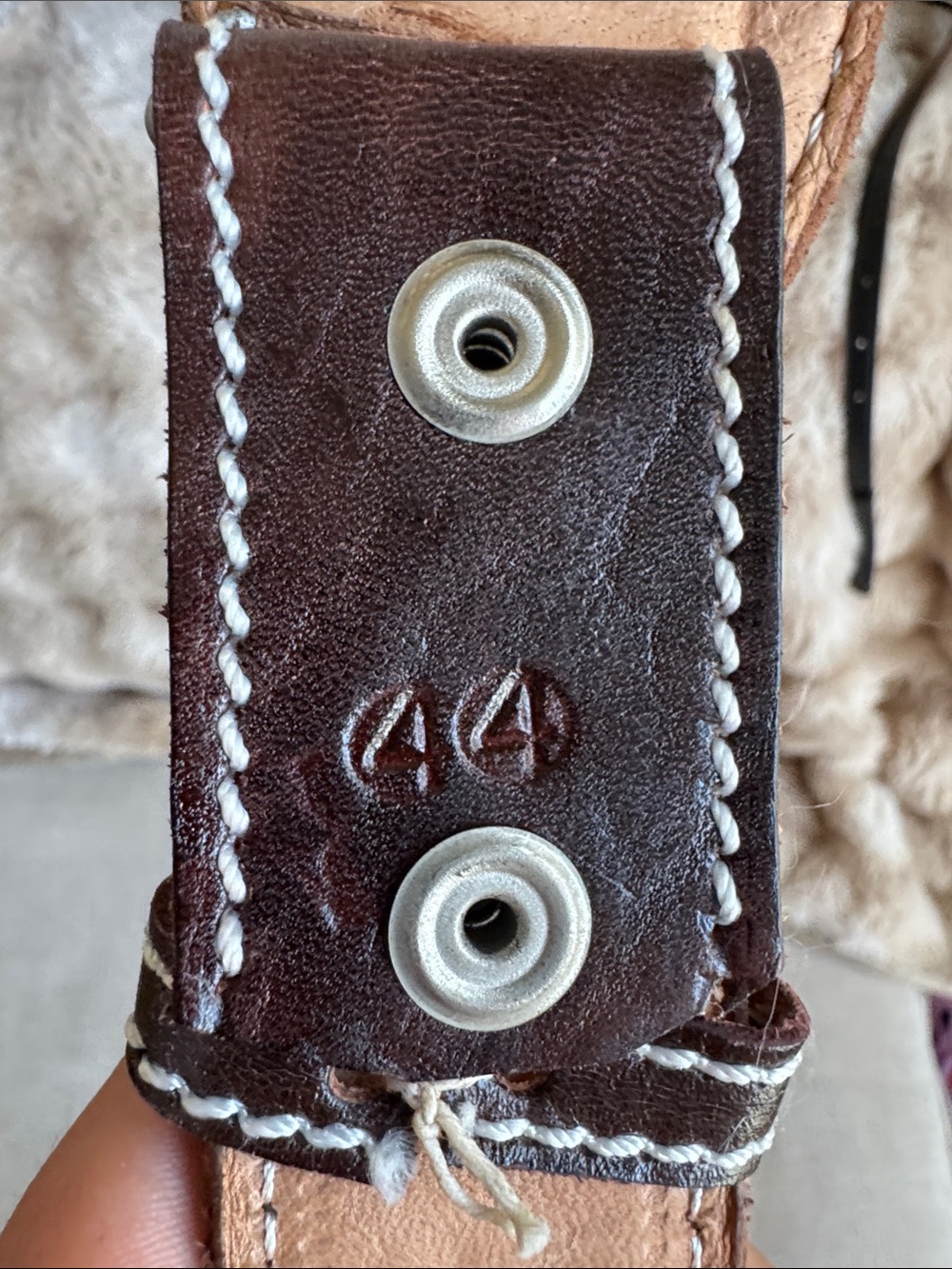 Vintage Handcrafted Western Leather Belt with Unique Cowhide Lip Buckle - Picture 5 of 5